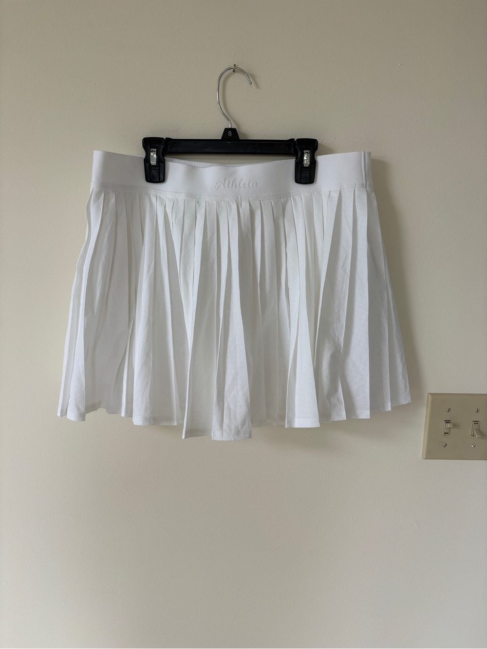 Athleta White Pleated Mini Skirt - Picture 3 of 4